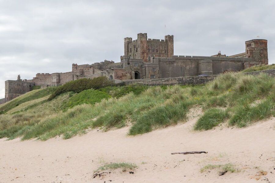 From Edinburgh: Day Trip to Bamburgh and Alnwick Castle - The minibus and meeting point