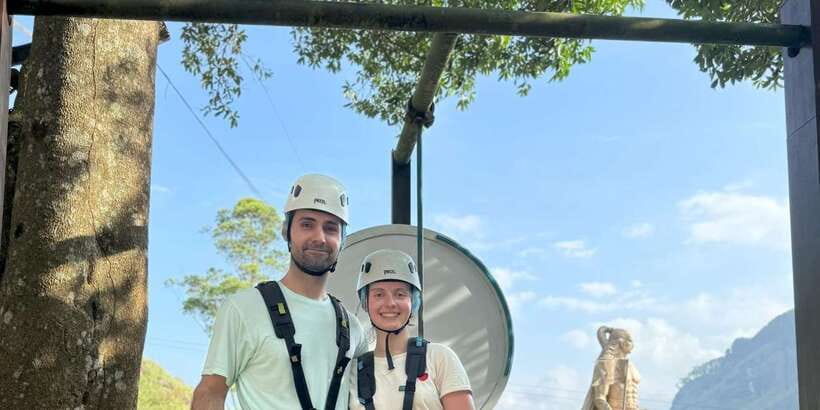 From Ella- All inclusive Day Trip of 8 Iconic Sights & Train - One long day around Ella