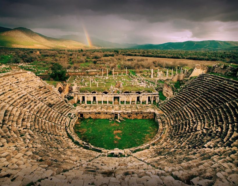 From Fethiye: Pamukkale & Hierapolis Day Trip w/ Meals - Hierapolis, where the hot springs built a city