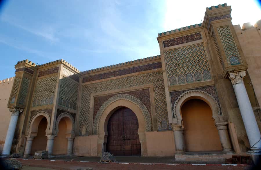 From Fez: Meknes, Volubilis and Moulay Idriss Day Trip - Three hours in imperial Meknes