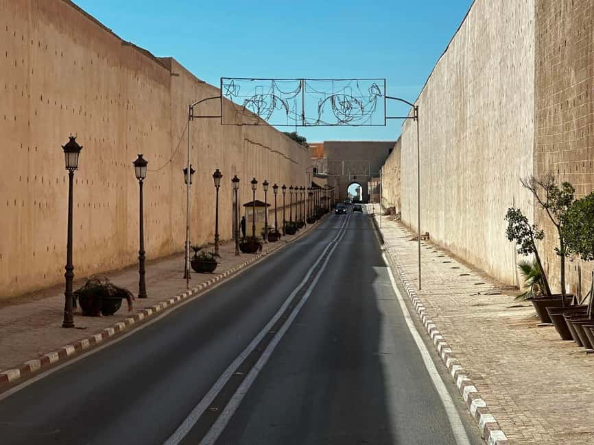 From Fez: Volubilis Moulay Idriss & Meknes Full-Day Trip - The road from Fez to Volubilis