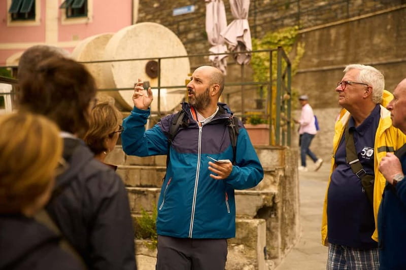 From Florence: Cinque Terre Day Trip with stop in Pisa - Seeing Cinque Terre from a boat