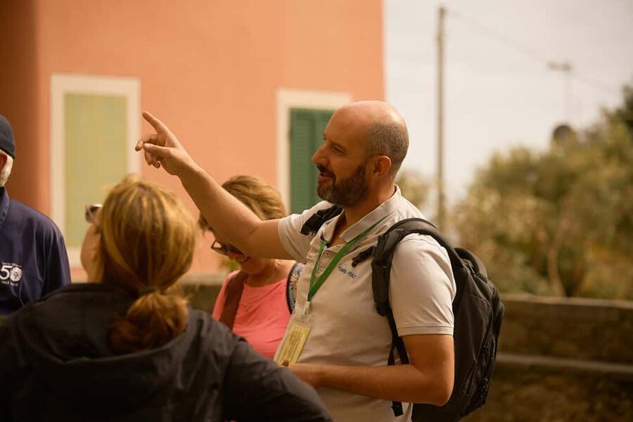 From Florence: Cinque Terre Day Trip with stop in Pisa - The long-day question