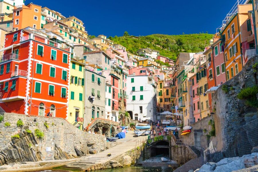 From Florence: Cinque Terre Small-Group Day Trip - Meeting in Florence at Piazzale Montelungo