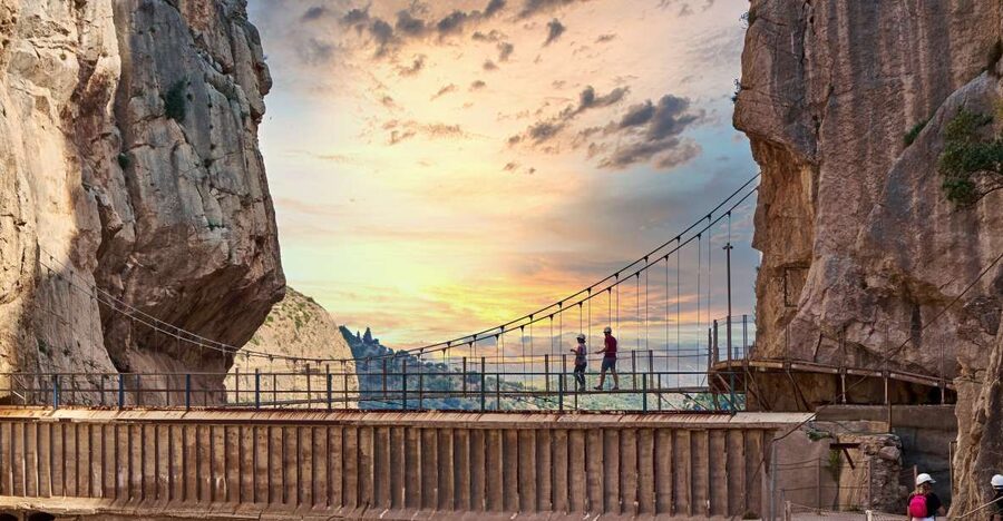 From Fuengirola: Caminito del Rey Guided Day Trip - Key points at a glance