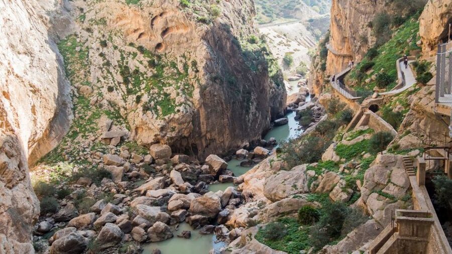 From Fuengirola: Caminito del Rey Guided Day Trip - Entering the gorge from the Ardales side