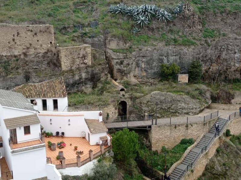 From Fuengirola: Ronda+Setenil de las Bodegas Day Trip - What $38 really gets you