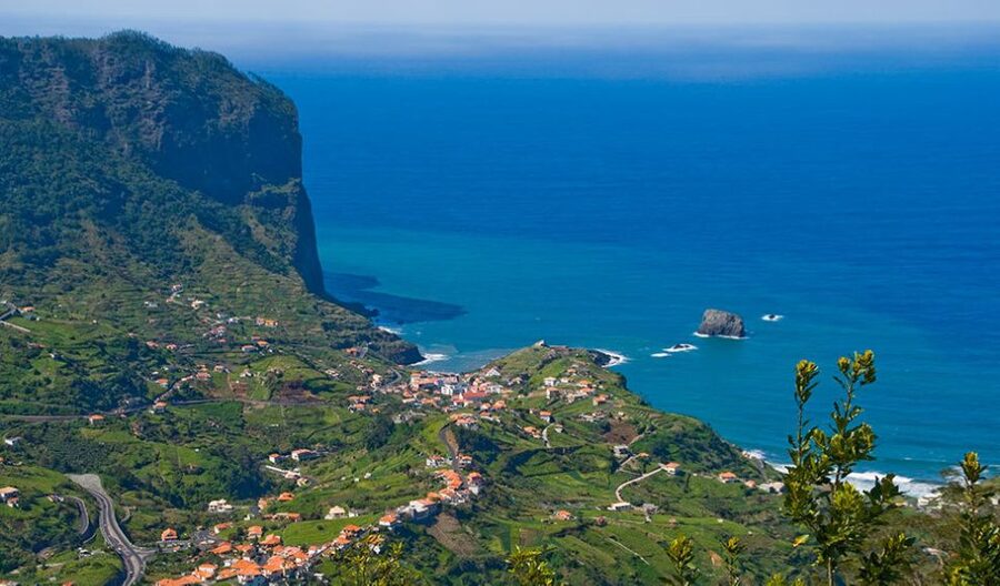 From Funchal: North Coast Day Trip - From Funchal to Porto da Cruz and Faial