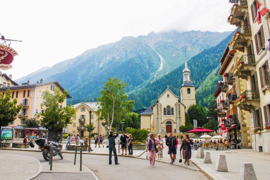 From Geneva: Day Trip to Chamonix with Cable Car and Train - Practical details that affect your day