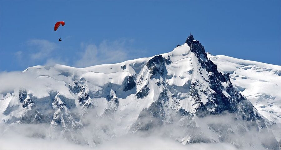 From Geneva: Guided Day Trip to Chamonix & Geneva City Tour - Should you book it?