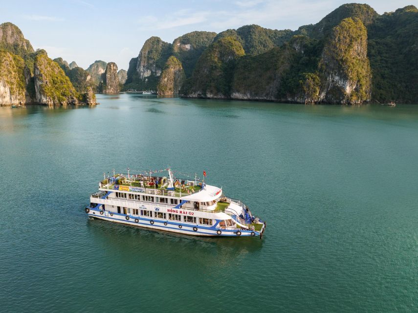 From Hanoi: Halong Bay 1 Day Trip Visit Cave, Island, Kayak - Titop Island, with a climb or a swim