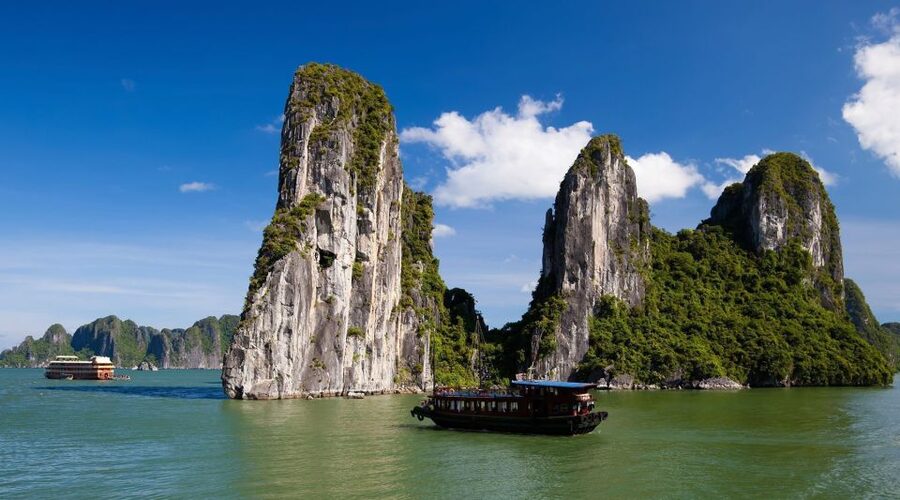From Hanoi: Halong Bay Day Trip with Lunch and Transfers - Sunset tea before the ride home