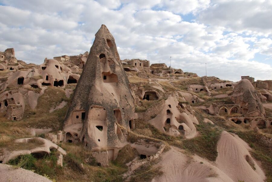 From Istanbul: 2-Day Trip to Cappadocia w/Balloon+Cave Hotel - A fast way to reach Cappadocia from Istanbul