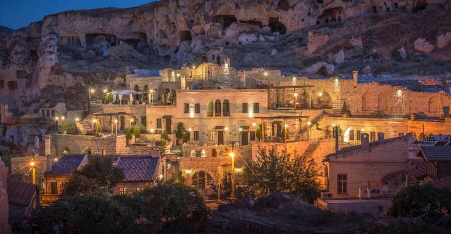 From Istanbul: 2-Day Trip to Cappadocia w/Balloon+Cave Hotel - Göreme Open Air Museum and cave chapels
