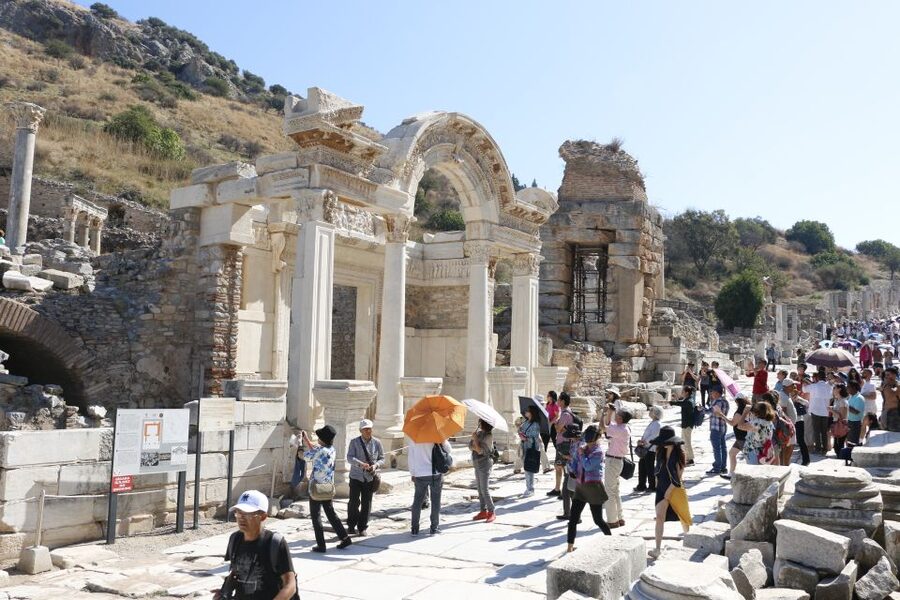 From Istanbul: Ephesus & Şirince Day Trip w/ Wine Tasting - From Istanbul hotel to Izmir’s ancient world