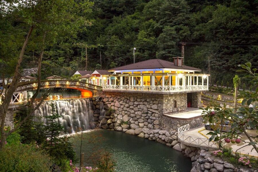 From Istanbul: Guided Day Trip to Sapanca and Masukiye - The shopping outlet finish