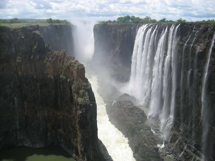 From Kasane: Victoria Falls Day Trip (Zimbabwe side) - Seeing Devil’s Cataract and the main viewpoints