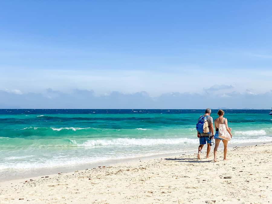 From Khao Lak: Bamboo & Phi Phi Islands, & Maya Bay Day Trip - A long island day from Khao Lak