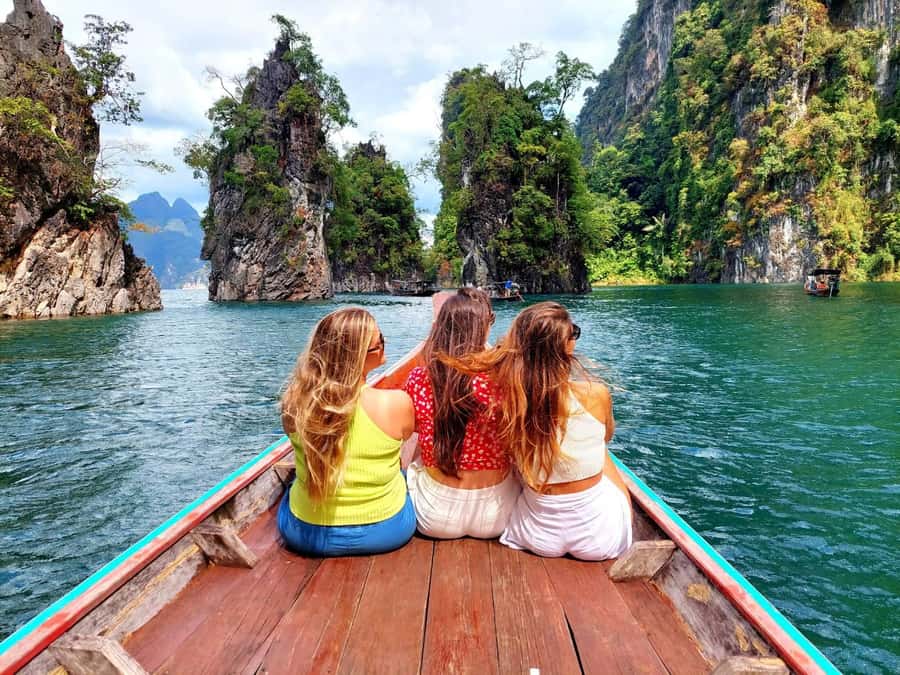 From Krabi: Khao Sok Cheow Lan Lake Day Trip - Rajjaprabha Dam sets up the lake experience