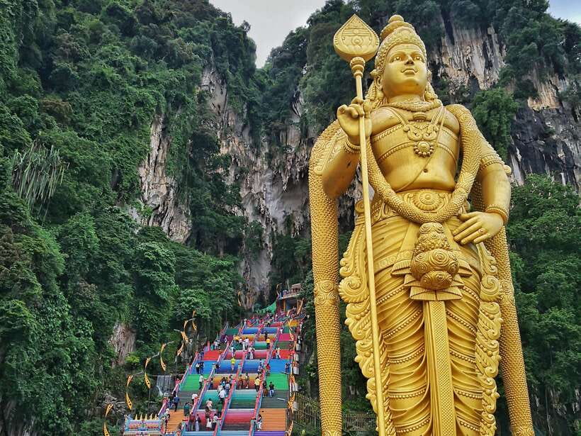 From Kuala Lumpur: Colmar Tropicale and Batu Caves Day Trip - Japanese Village offers the quietest part of the trip