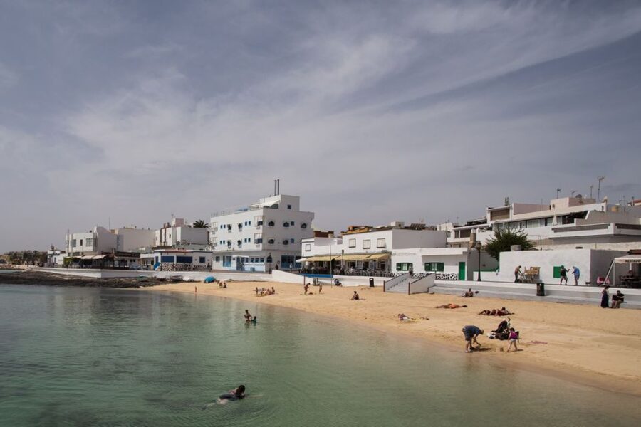 From Lanzarote: Day Trip to Fuerteventura and Corralejo - Corralejo town: 90 minutes to find your bearings