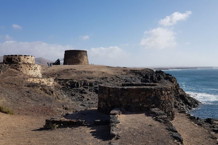 From Lanzarote: Day Trip to Fuerteventura and Corralejo - El Cotillo: the day’s most appealing pause