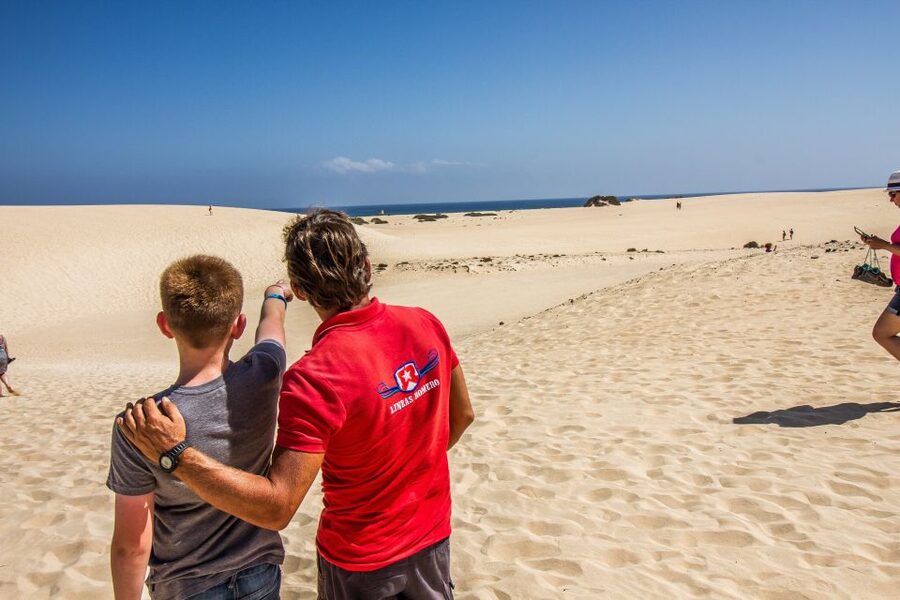 From Lanzarote: Day Trip to Fuerteventura and Corralejo - White sand and Atlantic water