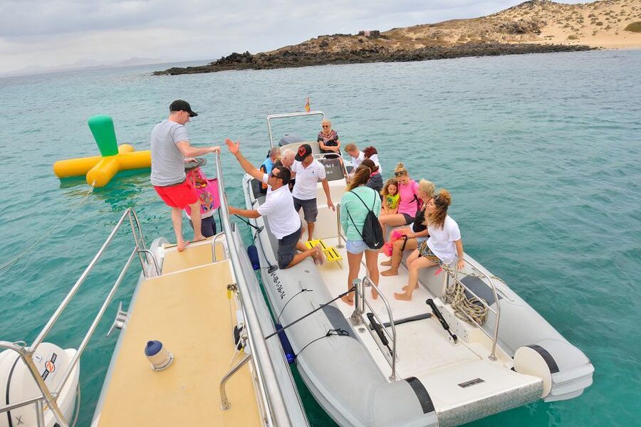 From Lanzarote: Sailing Day Trip Around La Graciosa - What the $81 price really buys