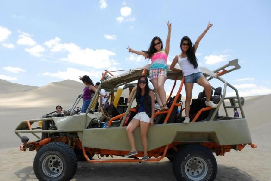 From Lima: Day Trip to Paracas, Ica & Oasis Huacachina - Guides and language support