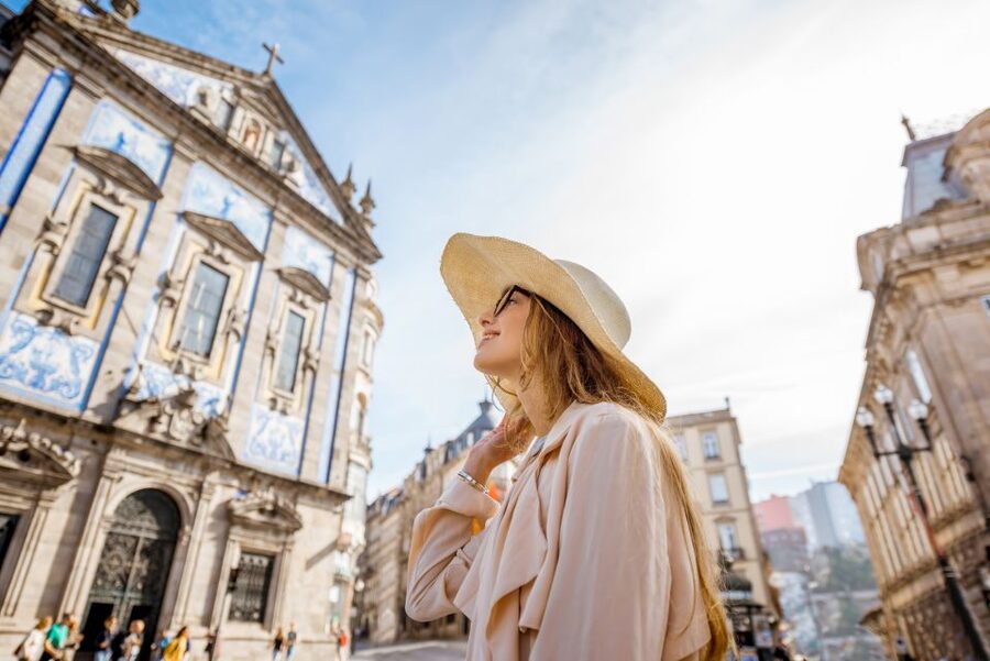 From Lisbon: Day Trip to Porto, Óbidos, and Nazaré - Óbidos: medieval lanes in 45 minutes