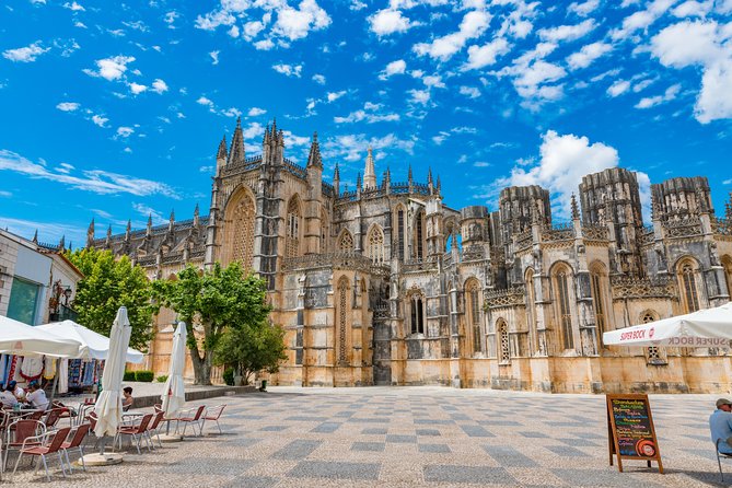 From Lisbon: Fatima Batalha Nazare & Obidos Small Group Day Trip - Lunch, costs, and the value of convenience