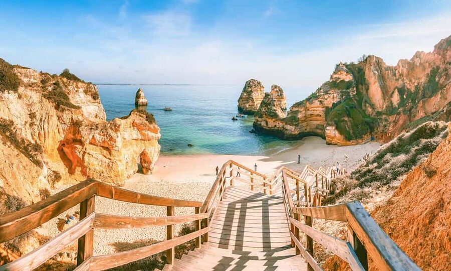 From Lisbon: Private Day Trip to Algarve with Hotel Pick Up - The driver can make or break a long day