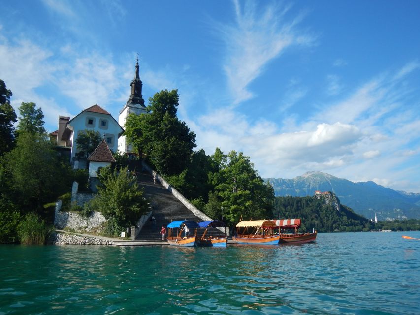From Ljubljana: Private Bled Lake Day Trip - Taking the Pletna boat to Bled Island