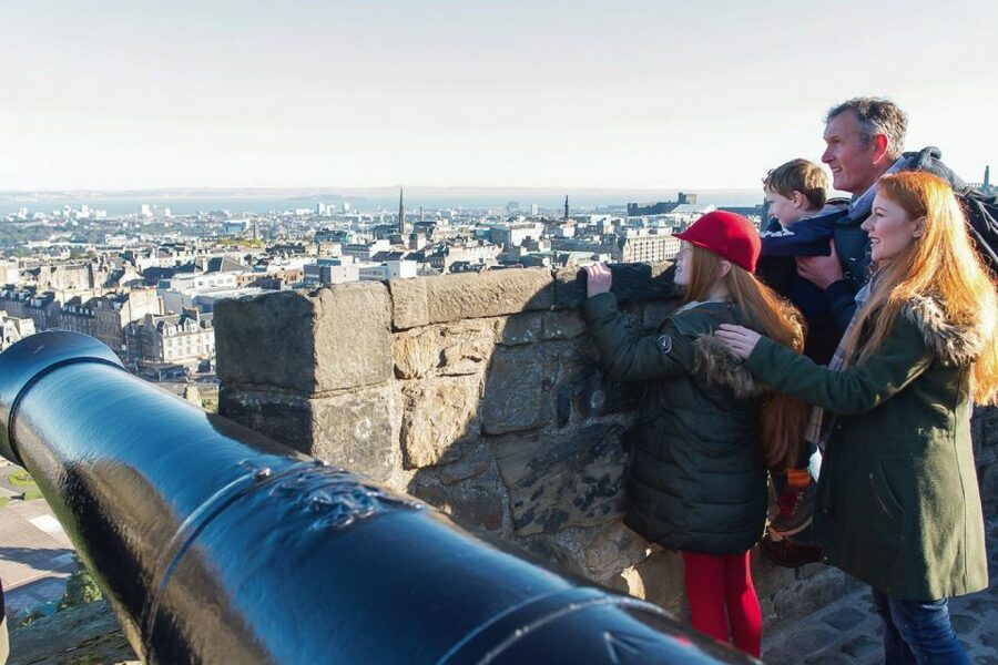 From London: Day Trip to Edinburgh by Rail with Castle Entry - Is one day enough for Edinburgh from London?