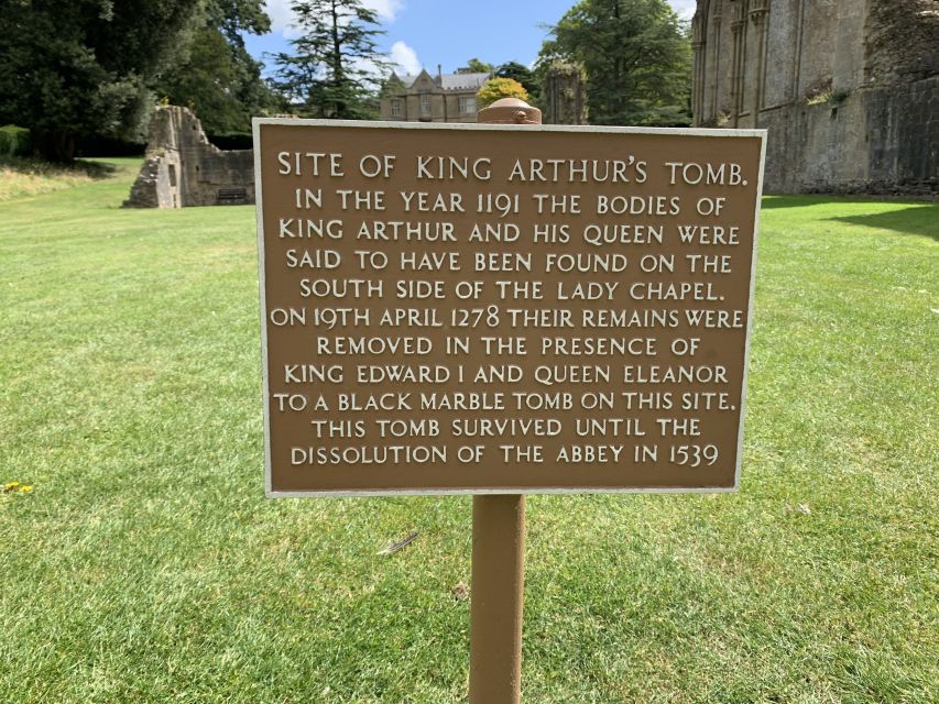 From London: Glastonbury and Cheddar Gorge Guided Day Trip - Glastonbury Abbey and the Arthurian Stories