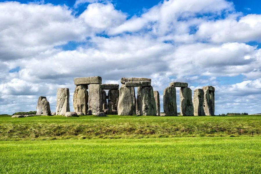 From London: Stonehenge Morning Day Trip with Admission - Why the early Stonehenge visit makes sense
