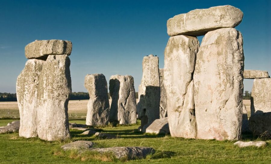 From London: Windsor Castle and Stonehenge Day Trip - Stonehenge: a place of questions, not easy answers