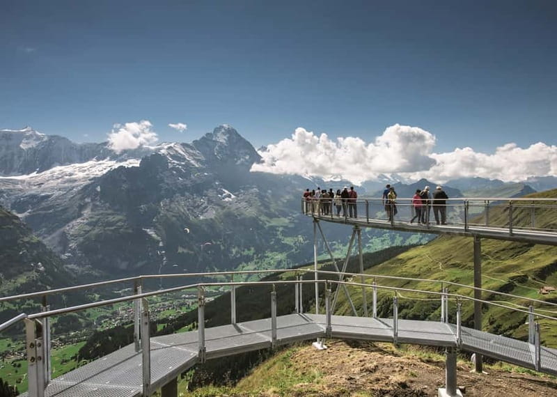 From Lucerne: Day Trip to Grindelwald & Lauterbrunnen - Interlaken gives you a quick first look