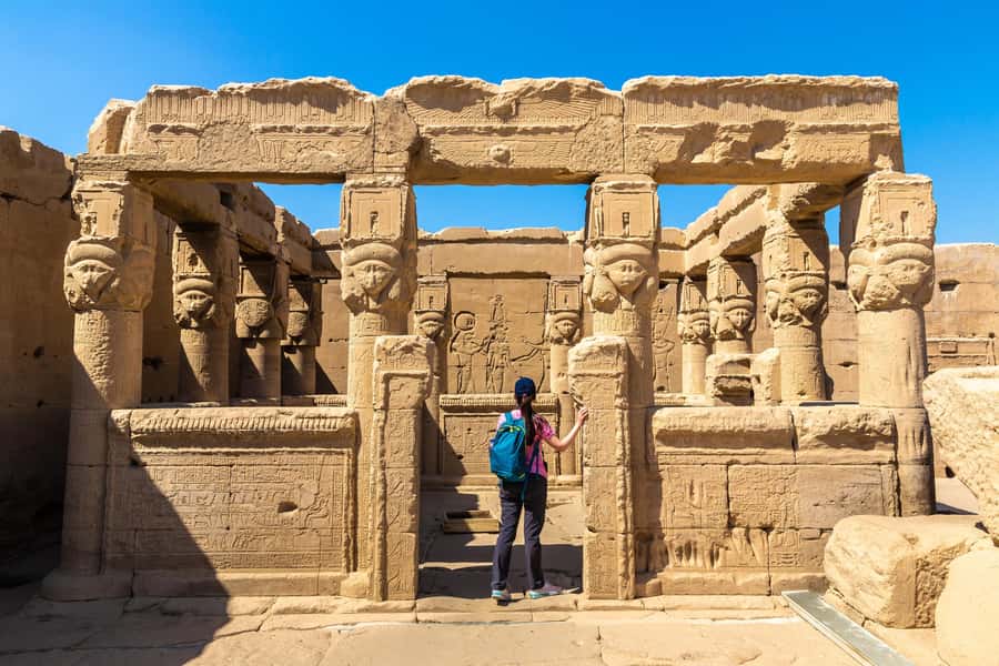 From Luxor: Day Trip to Dendera & Abydos Temples with Guide - Dendera’s Temple of Hathor and its preserved color