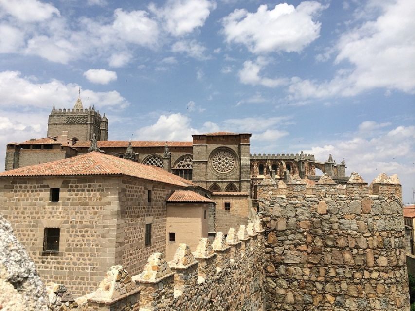 From Madrid: Day-Trip to Segovia, Avila & Toledo - What the $128 price really covers