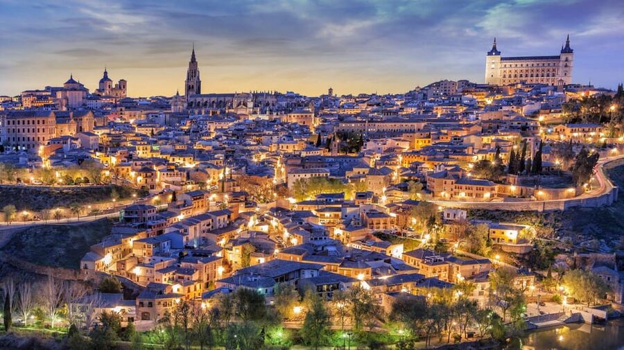 From Madrid: Day trip to Toledo and Don Quixote Windmills - How the Toledo guiding actually works