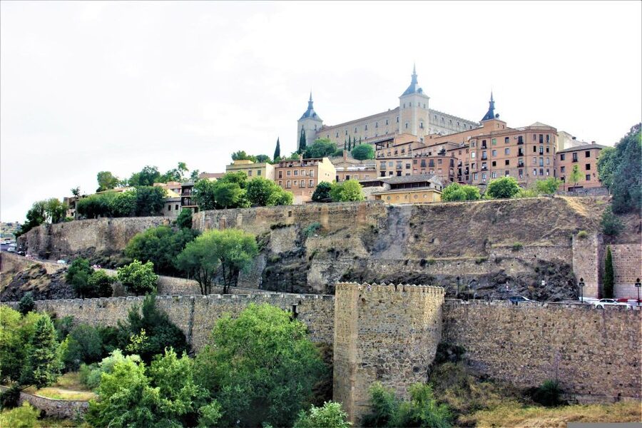 From Madrid: Private Highlights of Toledo Guided Day Trip - Key points at a glance