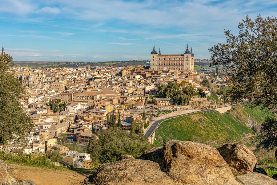 From Madrid: Private Highlights of Toledo Guided Day Trip - Walking Toledo’s Old Town and three cultures