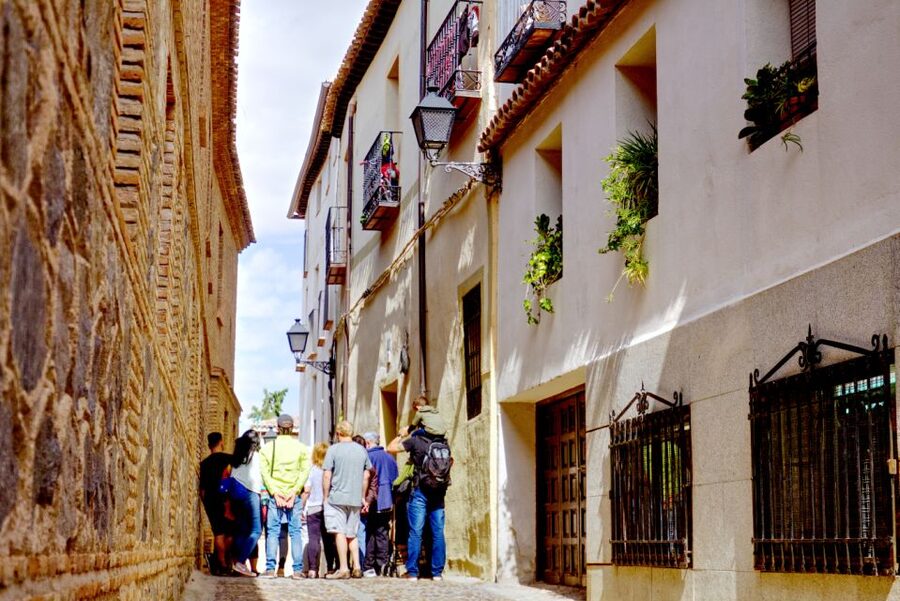 From Madrid: Toledo Guided Day Trip - The workshop and Toledo’s steel tradition