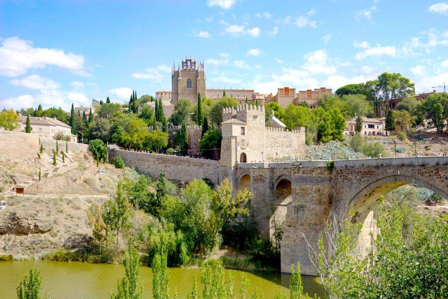 From Madrid: Toledo Guided Day Trip with Cathedral Admission - St. Tomé and El Greco’s Toledo