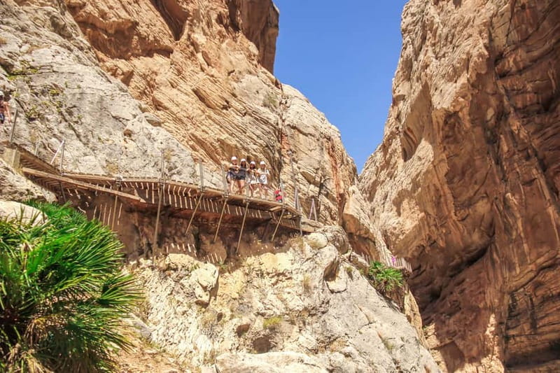 From Málaga: Caminito del Rey Day Trip & Guided Tour - Starting the Caminito del Rey walk