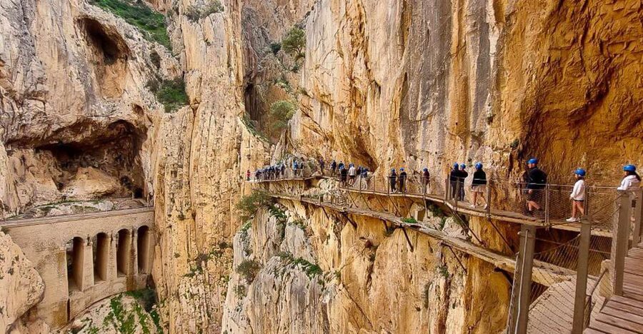 From Málaga: Caminito del Rey Guided Day Trip - Who should book this experience