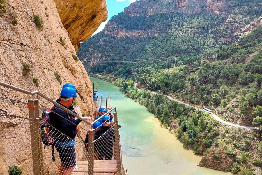 From Málaga: Caminito del Rey Guided Day Trip - Practical tips for a smoother day