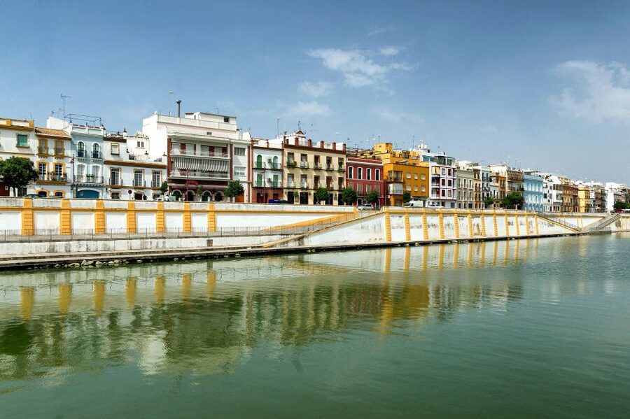From Malaga: Seville Day Trip and Optional Monument Tickets - Why this Málaga to Seville trip works