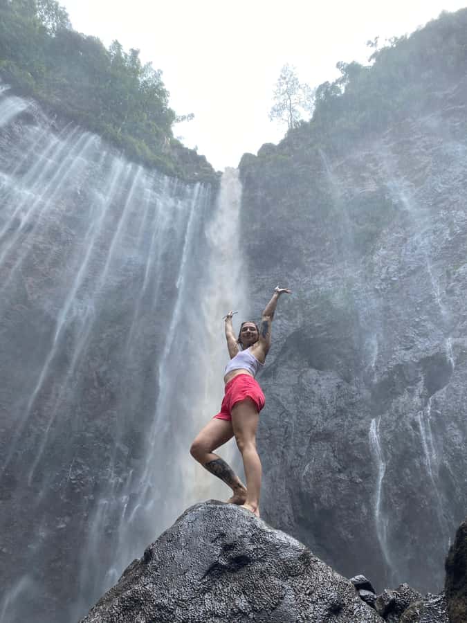 From Malang: Tumpak Sewu Waterfall Day Trip (Sharing) - Lunch, changing clothes, and the trip back
